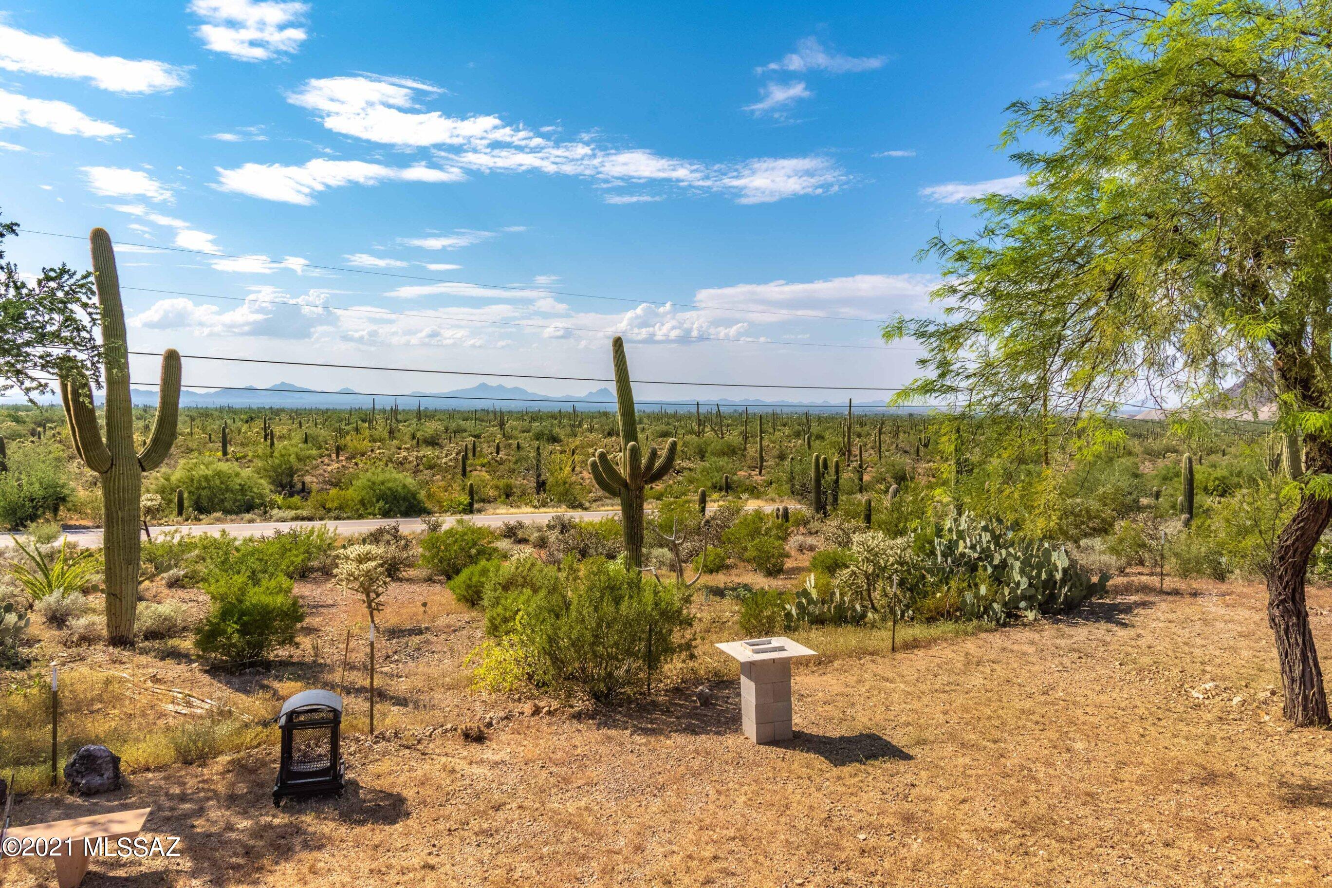 6644 North Van Ark Road Tucson, AZ 85743 - Photo 3 of 28