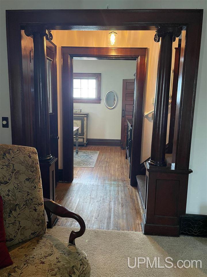 314 South 3rd Street Escanaba, MI 49829 - Photo 9 of 30
