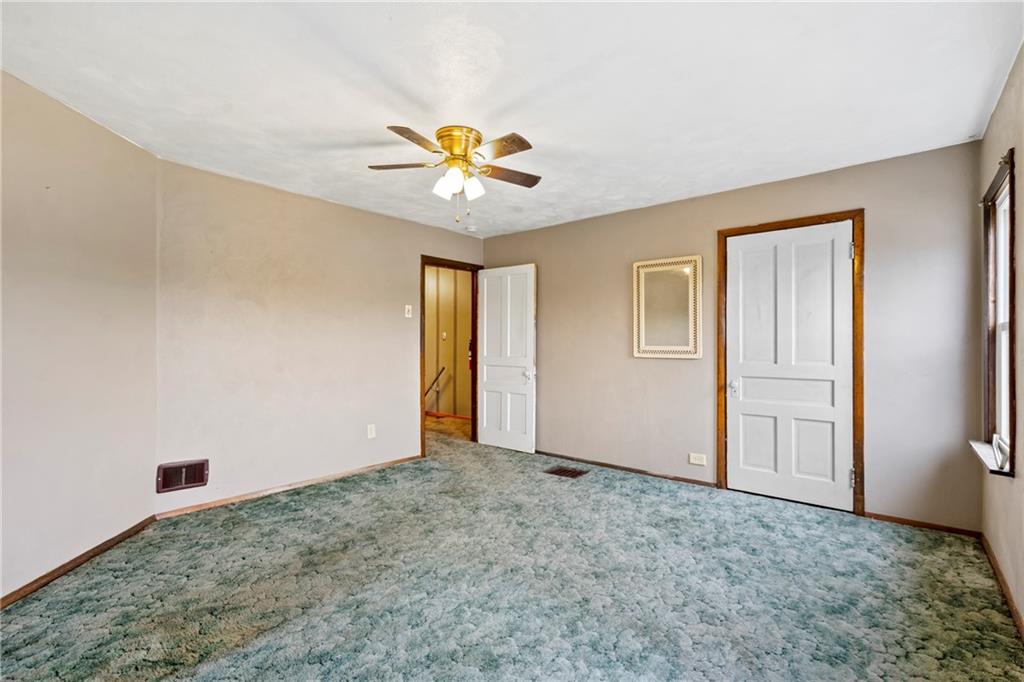 723 Freeport Road Creighton, PA 15030 - Photo 7 of 27 a view of an empty room with a window