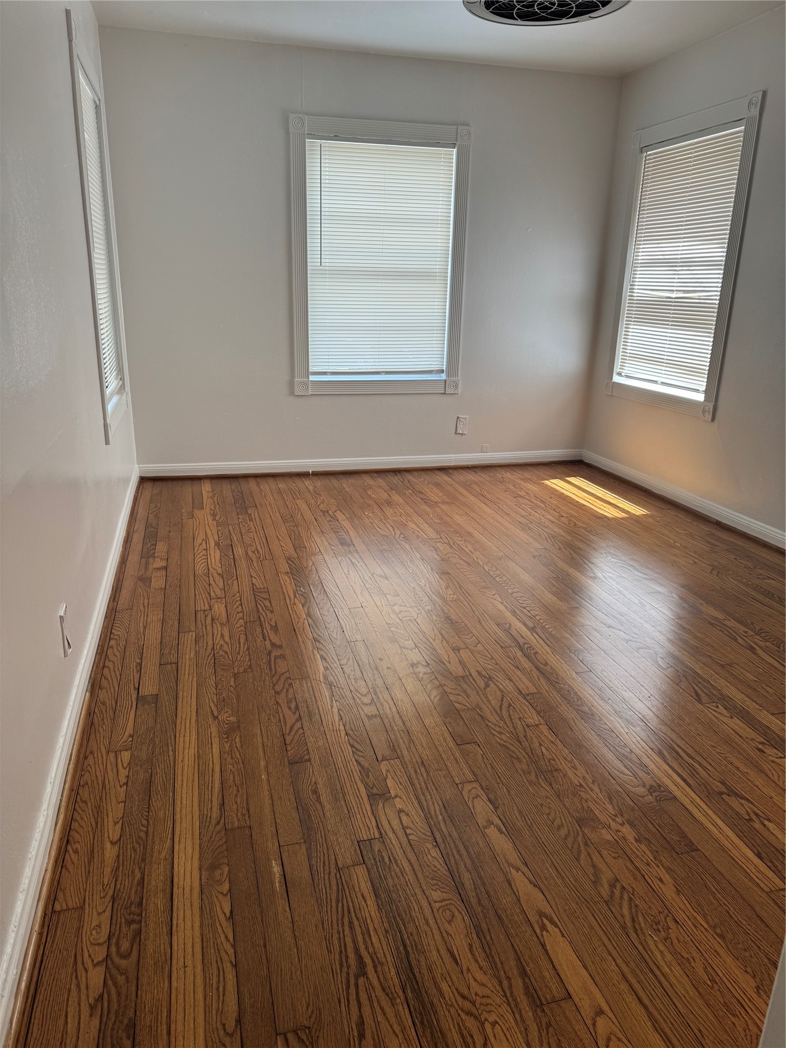 2245 Welch Street, Unit 2 Houston, TX 77019 - Photo 13 of 16