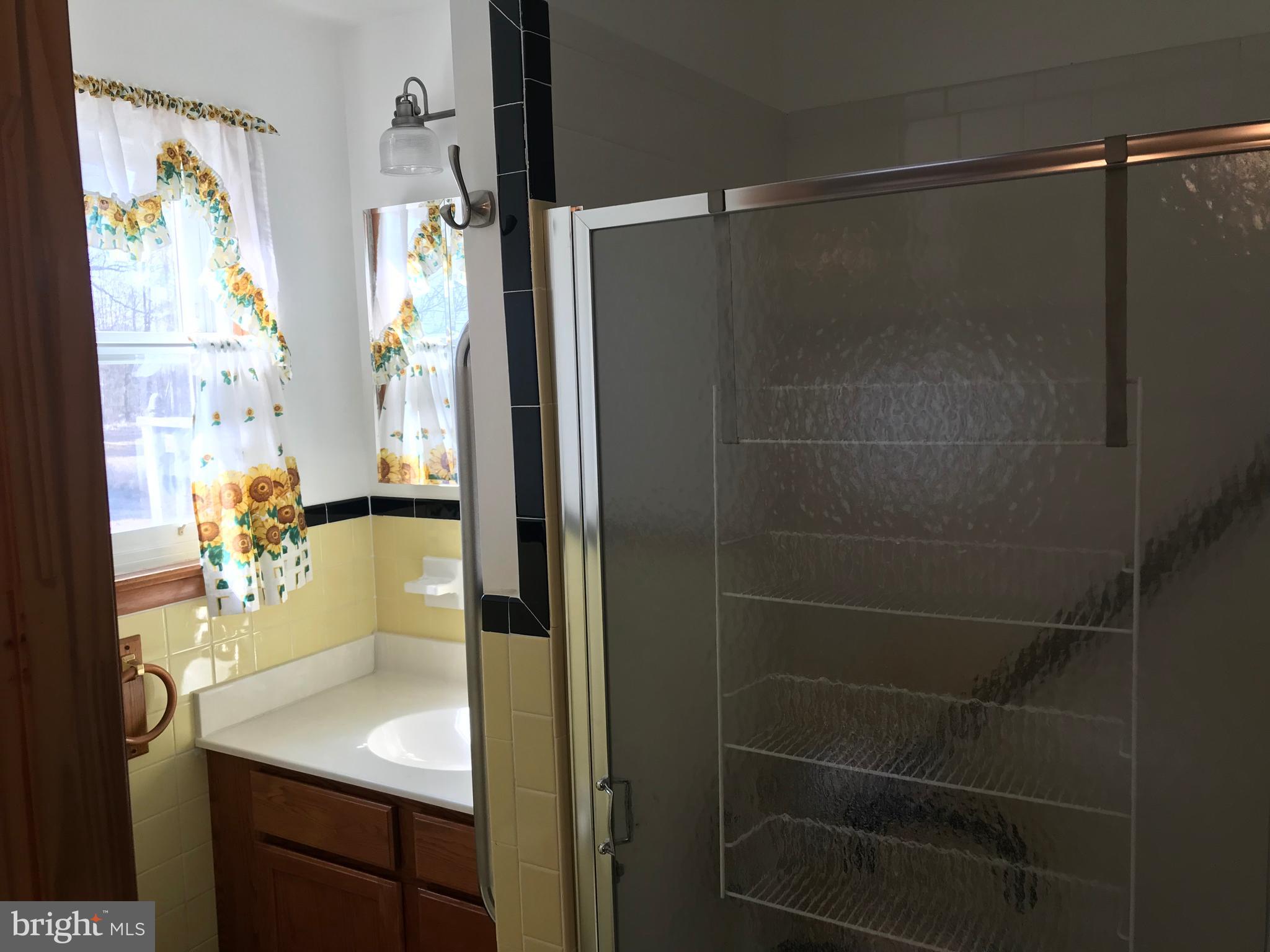 785 Masons Beach Road Deale, MD 20751 - Photo 9 of 32