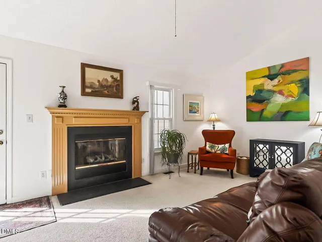 $525,000 | 5 Flagstaff Court, Durham, NC 27713