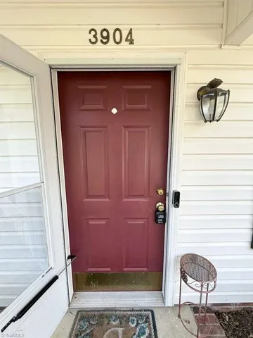 $1,500 | 3904 Landover Drive, High Point, NC 27265
