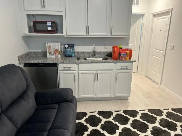 $1,250 | 5000 Armina Place, Fort Pierce, FL 34951