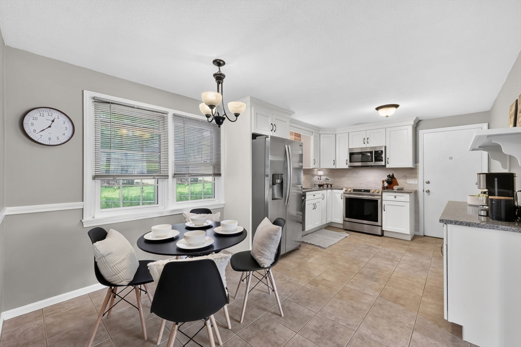 6 Rogers Road East Longmeadow, MA 01028 - Photo 6 of 38