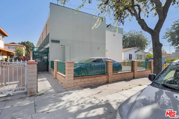 $1,695,000 | 6522 Bear Avenue, Bell, CA 90201