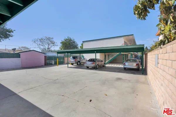 $1,695,000 | 6522 Bear Avenue, Bell, CA 90201