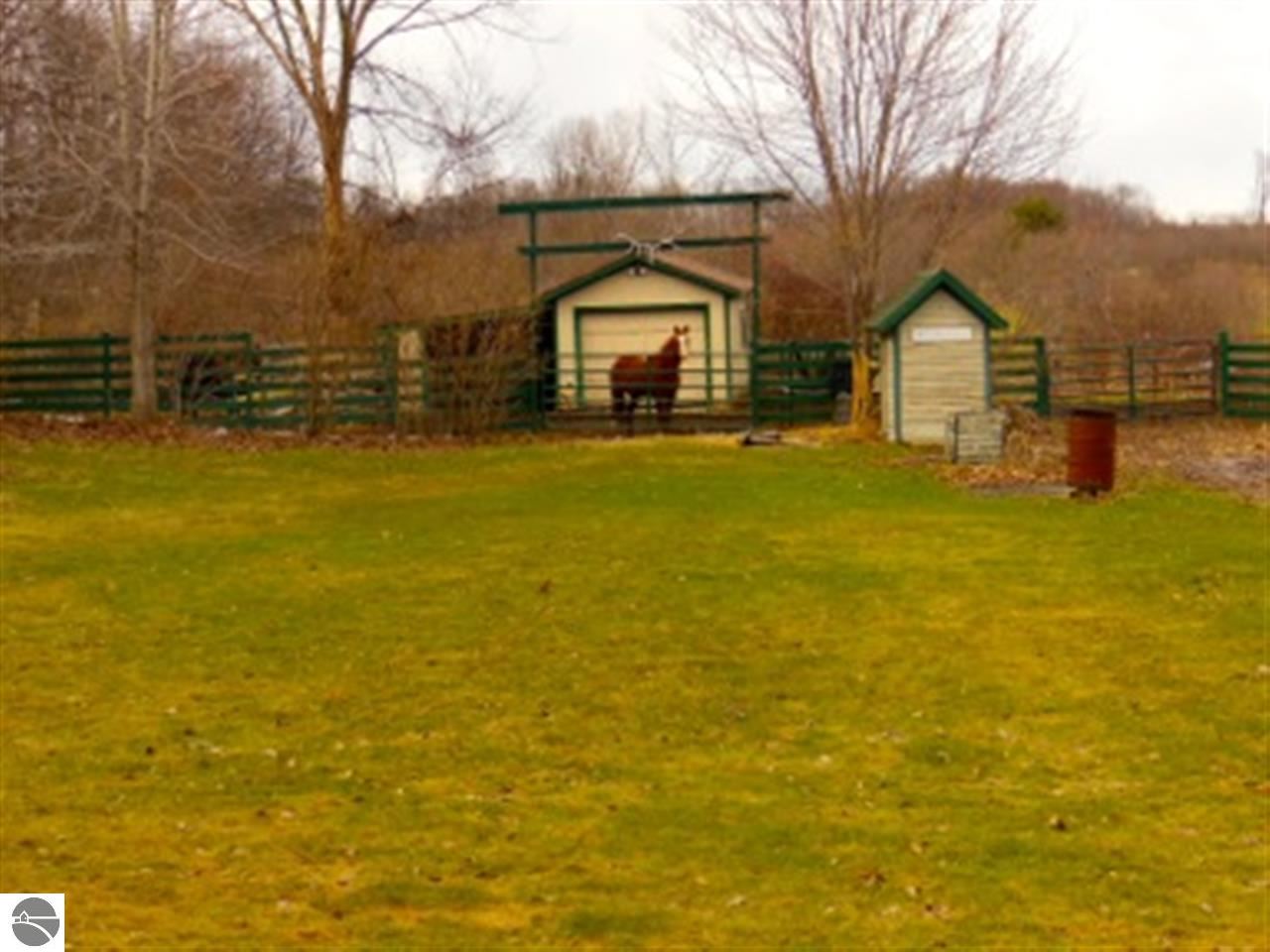 1400 West Wing Road Mount Pleasant, MI 48858 - Photo 48 of 65 1782479-48.JPG