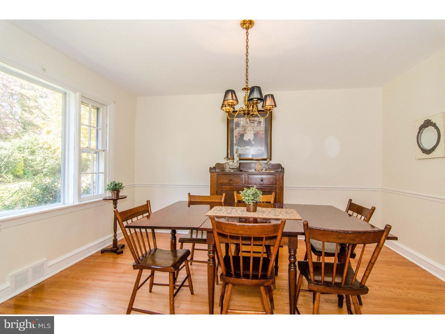211 Sykes Lane Wallingford, PA 19086 - Photo 11 of 25 Gallery Image 11