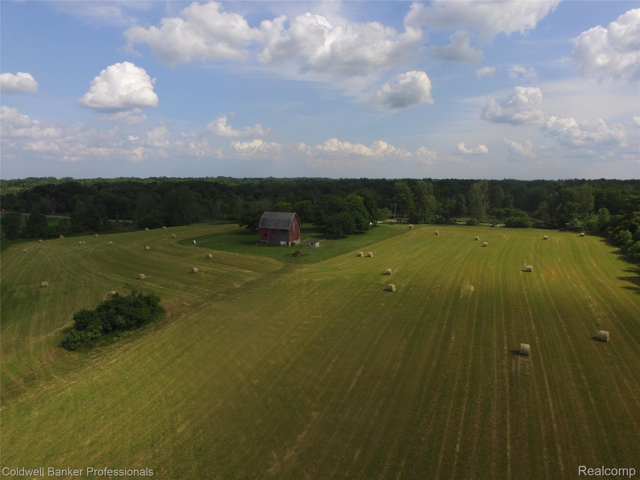 4220 West Oregon Road Lapeer, MI 48446 - Photo 45 of 46 4220Oregon1.JPG
