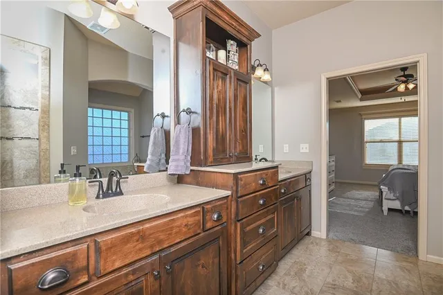 $615,000 | 25101 West 83rd Terrace, Lenexa, KS 66227