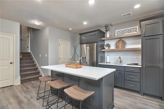 $615,000 | 25101 West 83rd Terrace, Lenexa, KS 66227