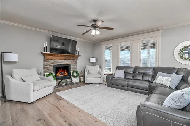 $615,000 | 25101 West 83rd Terrace, Lenexa, KS 66227