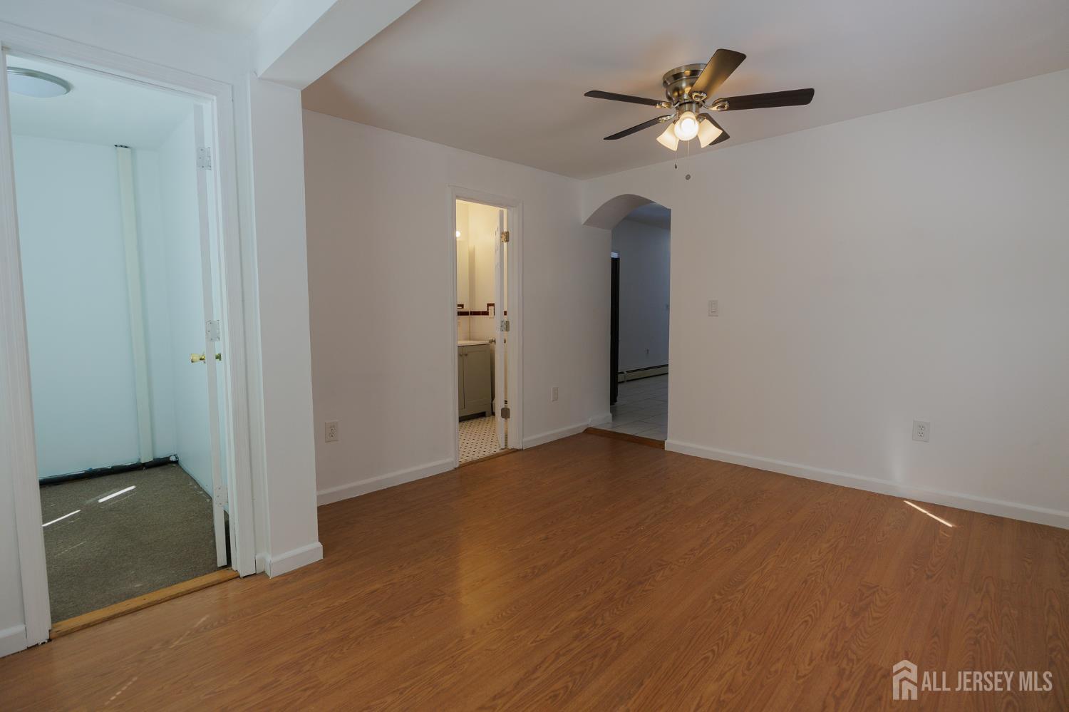 28 Union Street, Unit 2 Carteret, NJ 07008 - Photo 10 of 14