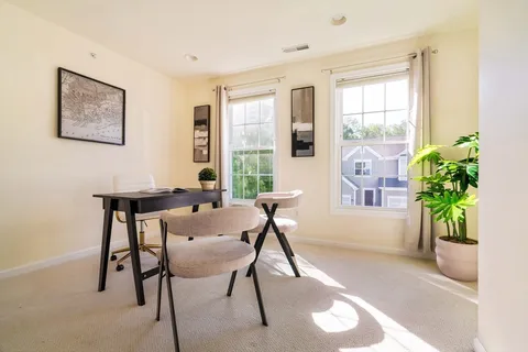 $885,000 | 64 Kendall Court, Unit 64, Bedford, MA 01730