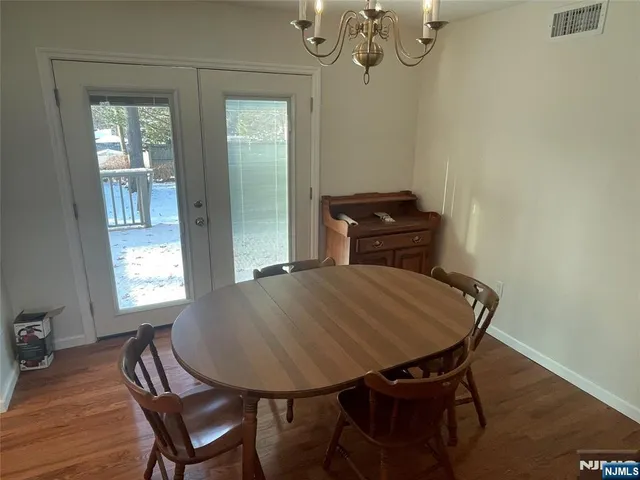 $3,500 | 576 John Street, Teaneck, NJ 07666