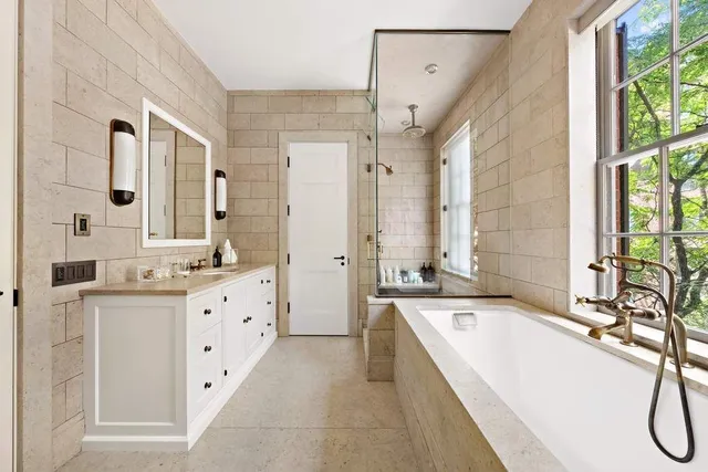 $19,950,000 | 763 Greenwich Street | West Village