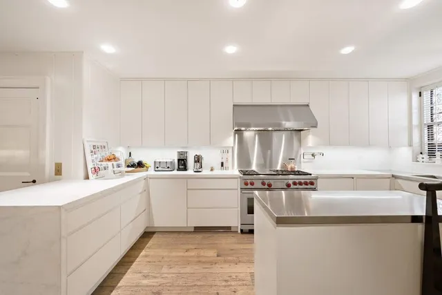 $19,500,000 | 763 Greenwich Street | West Village