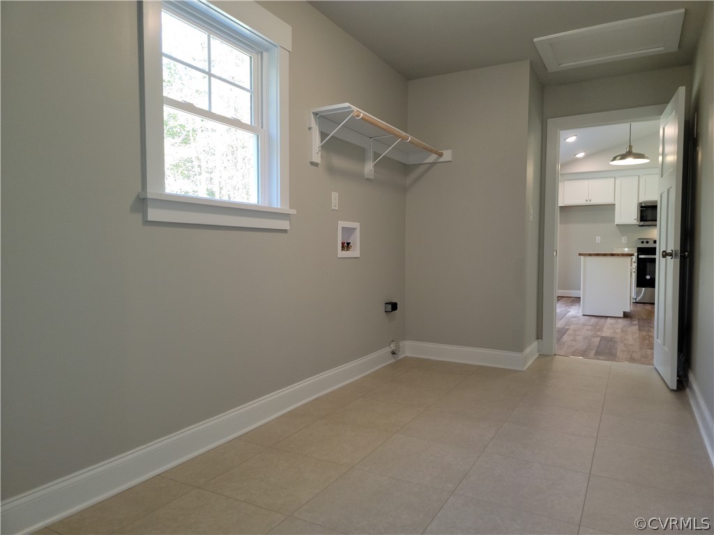 16510 Exter Mill Road Chesterfield, VA 23838 - Photo 19 of 44 an empty room that has a glass door and a window