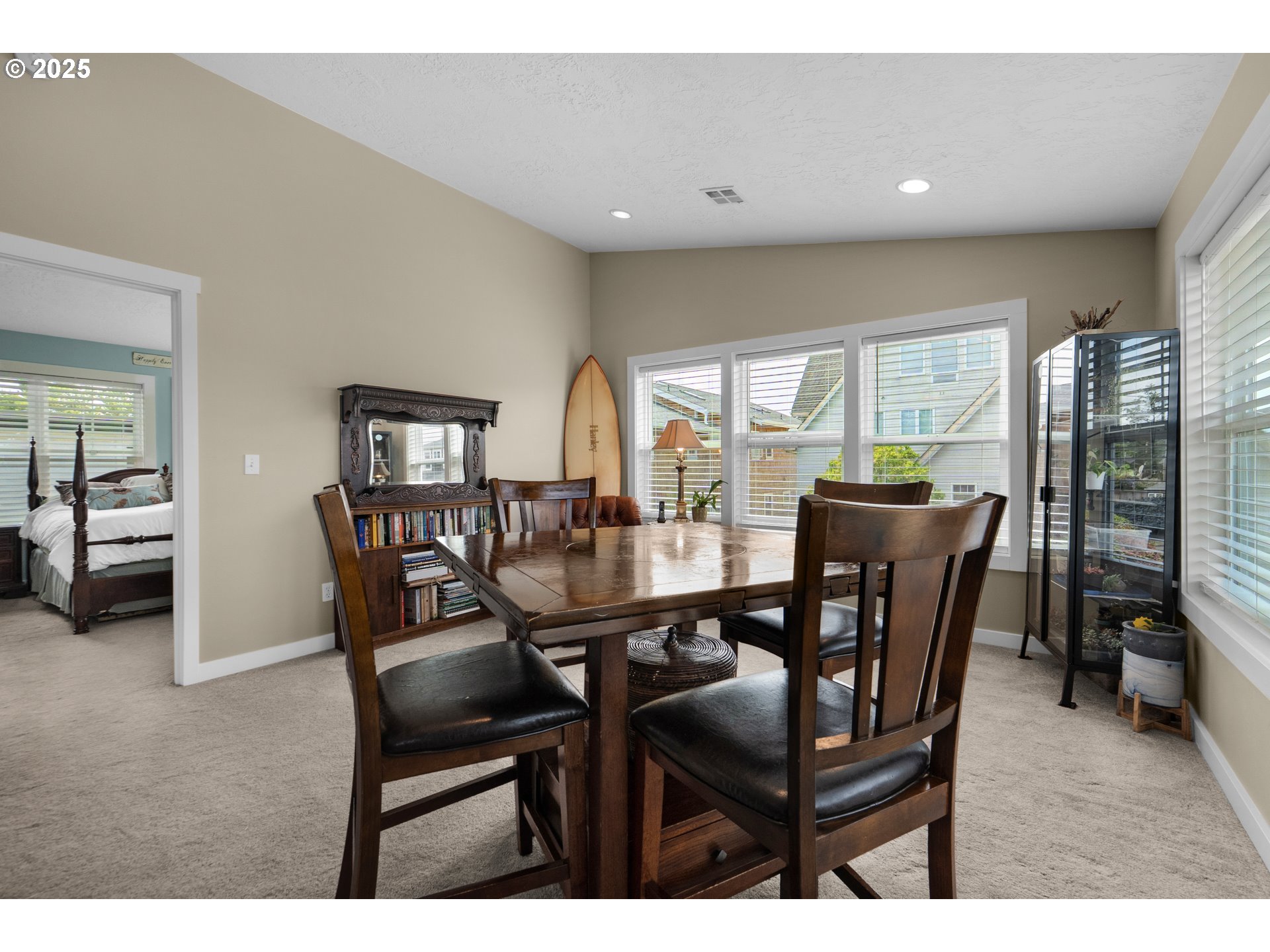 1164 Beach Drive Seaside, OR 97138 - Photo 26 of 48 Family Room