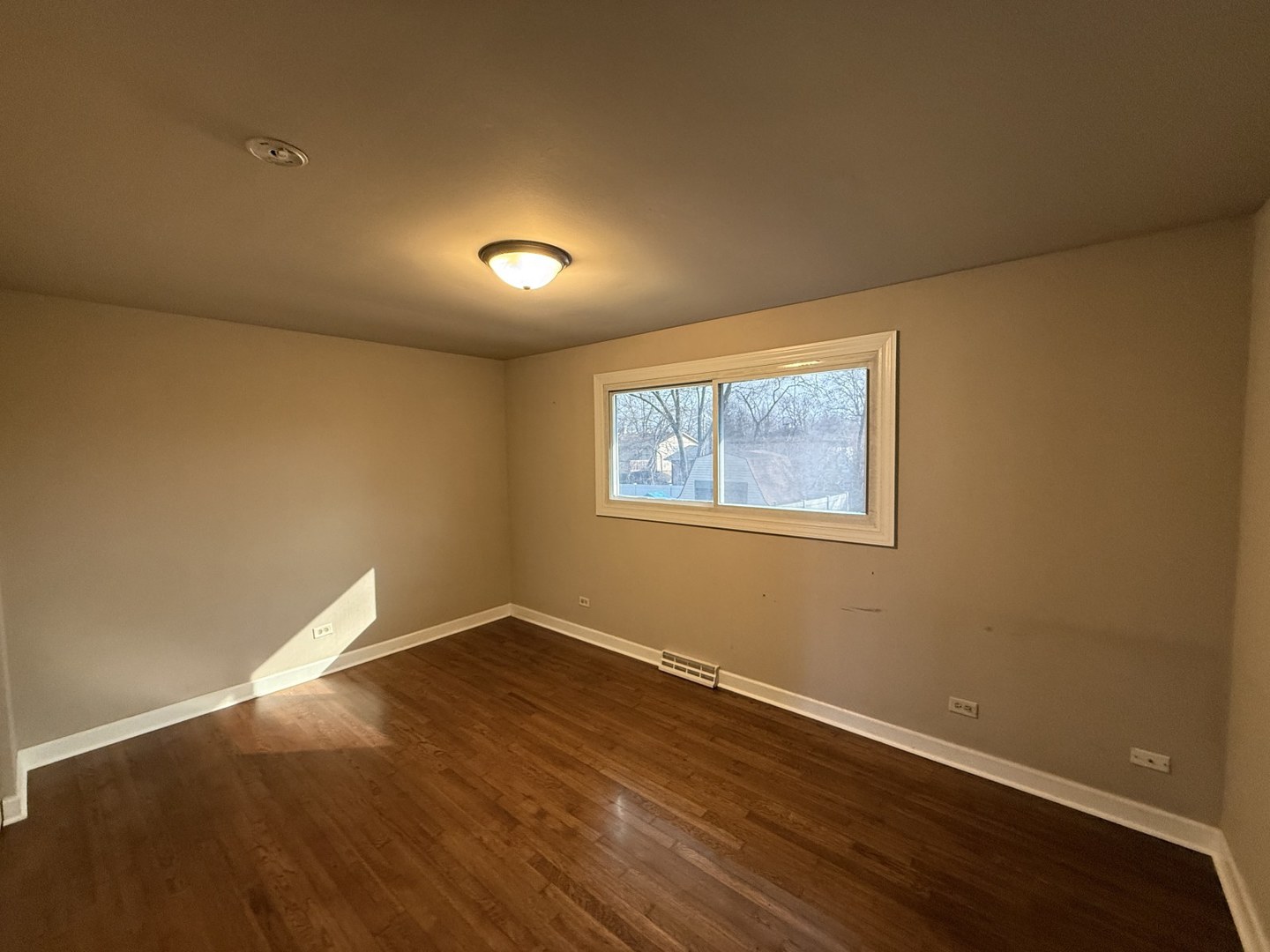 3511 Laurel Lane Hazel Crest, IL 60429 - Photo 9 of 15