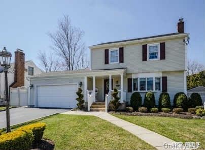 11 Frankel Road Massapequa, NY 11758 - Photo 1 of 1 Biltmore Shores Colonial