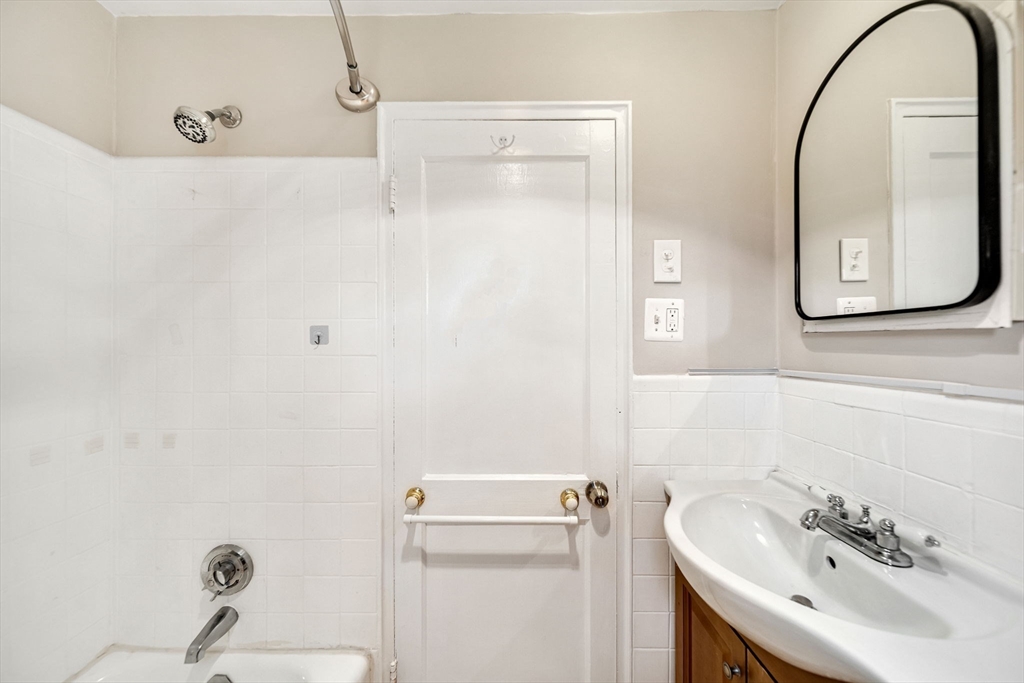 74 Duff Street, Unit 74 Watertown, MA 02472 - Photo 19 of 33