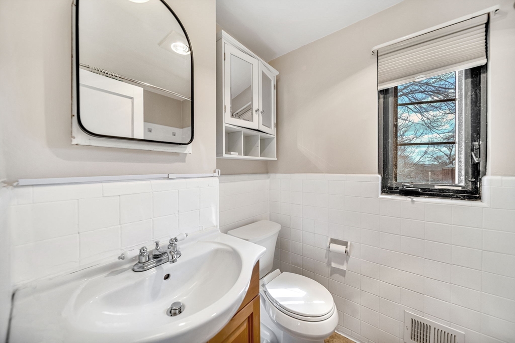 74 Duff Street, Unit 74 Watertown, MA 02472 - Photo 20 of 33