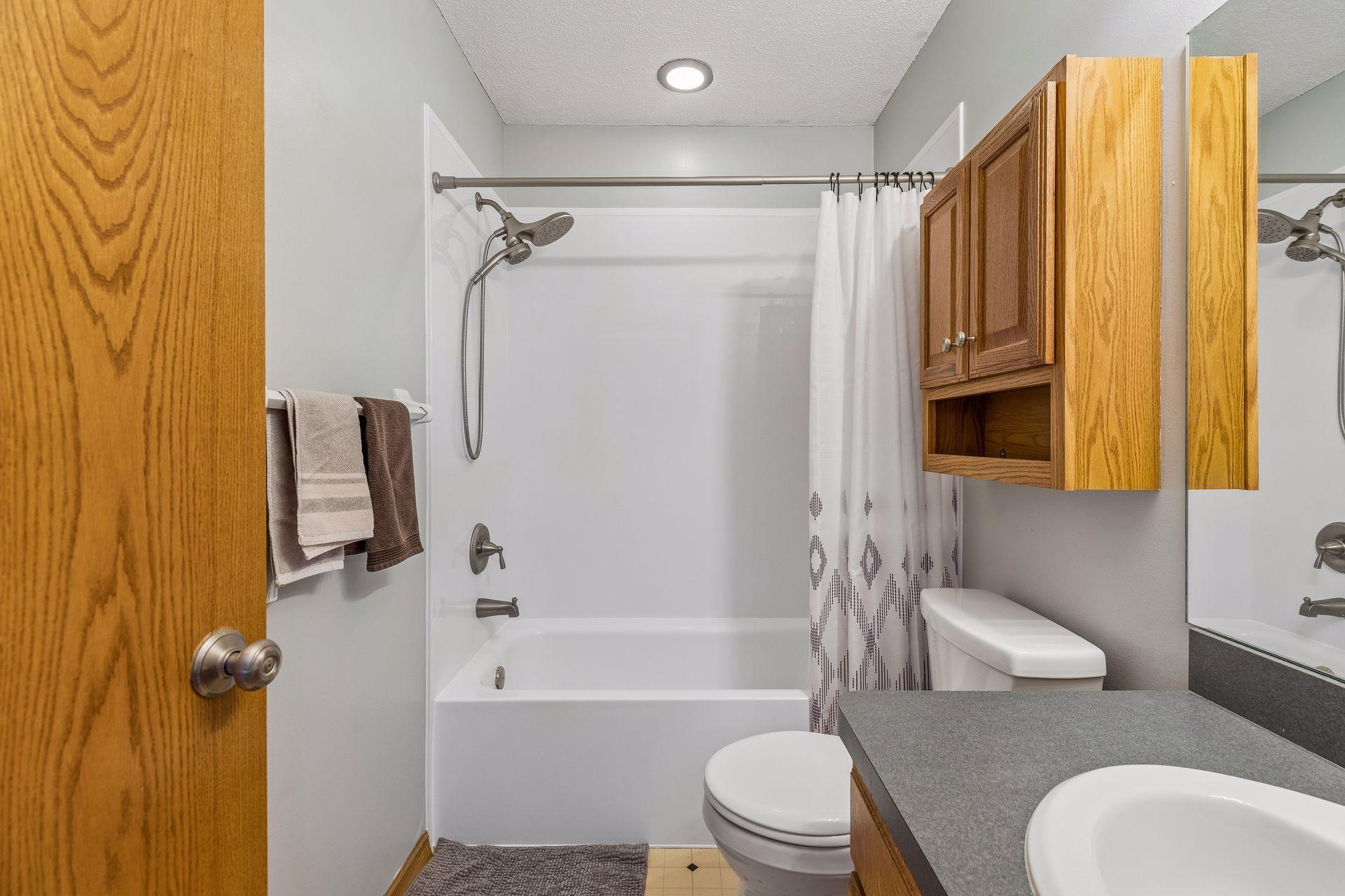 8701 Norway Street Northwest Coon Rapids, MN 55433 - Photo 16 of 18