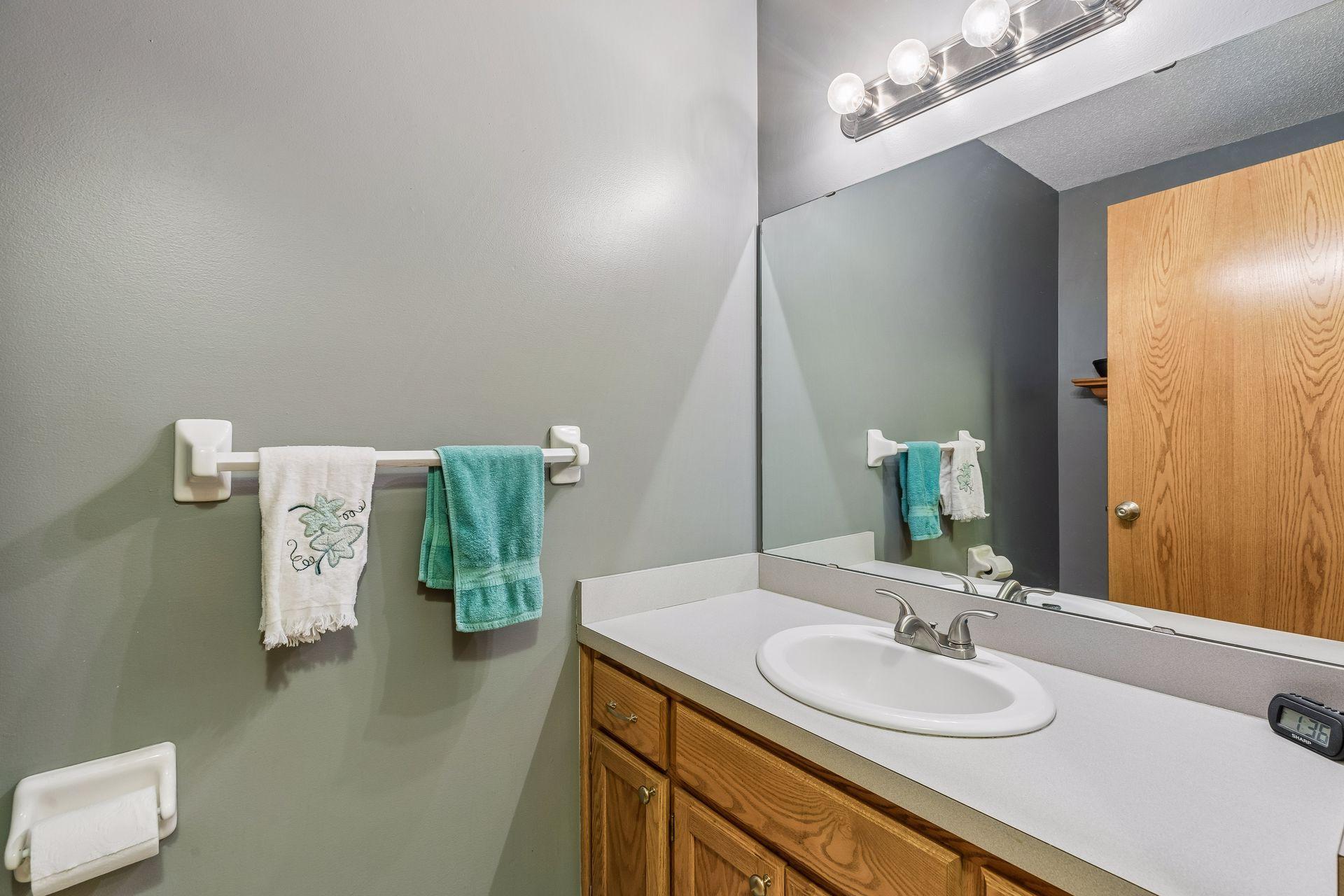 8701 Norway Street Northwest Coon Rapids, MN 55433 - Photo 8 of 18