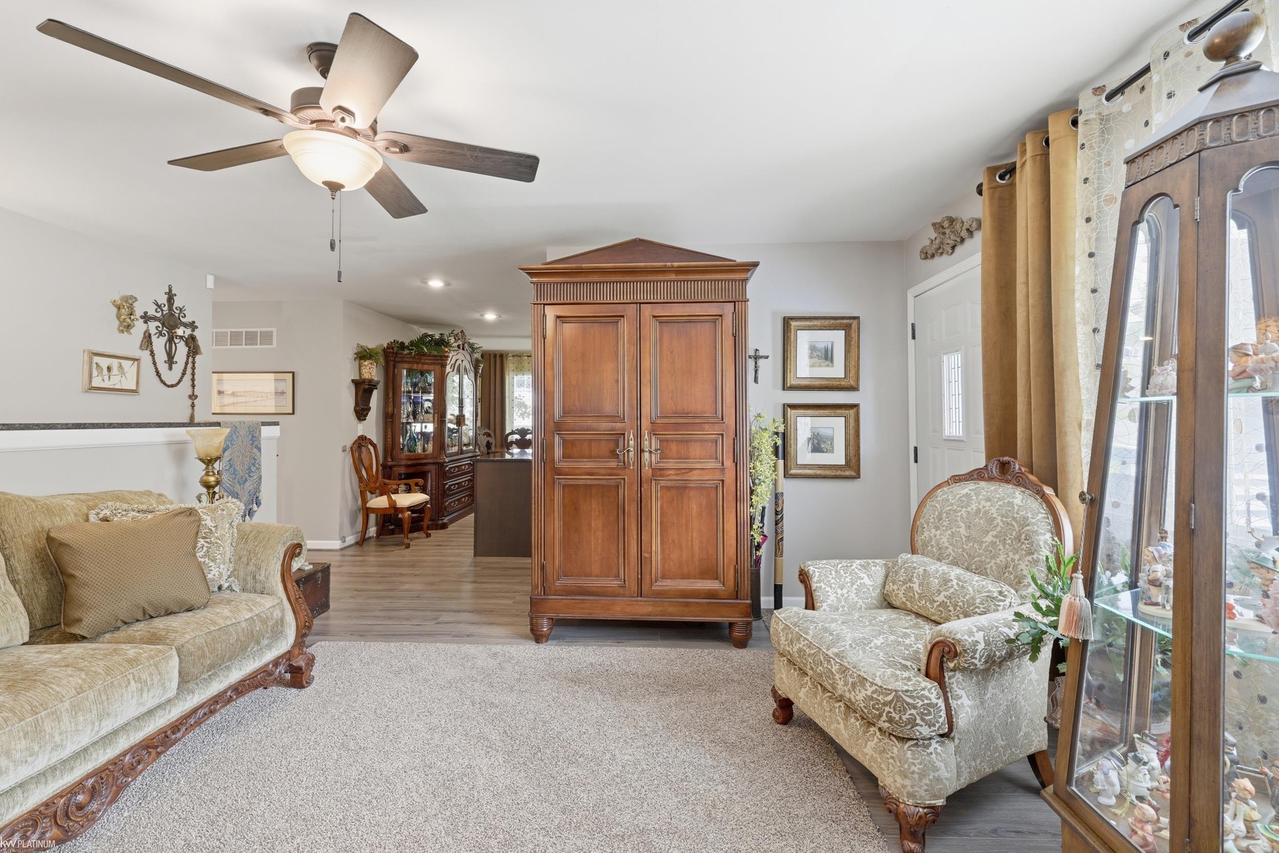 505 South Main Street Yale, MI 48097 - Photo 5 of 30