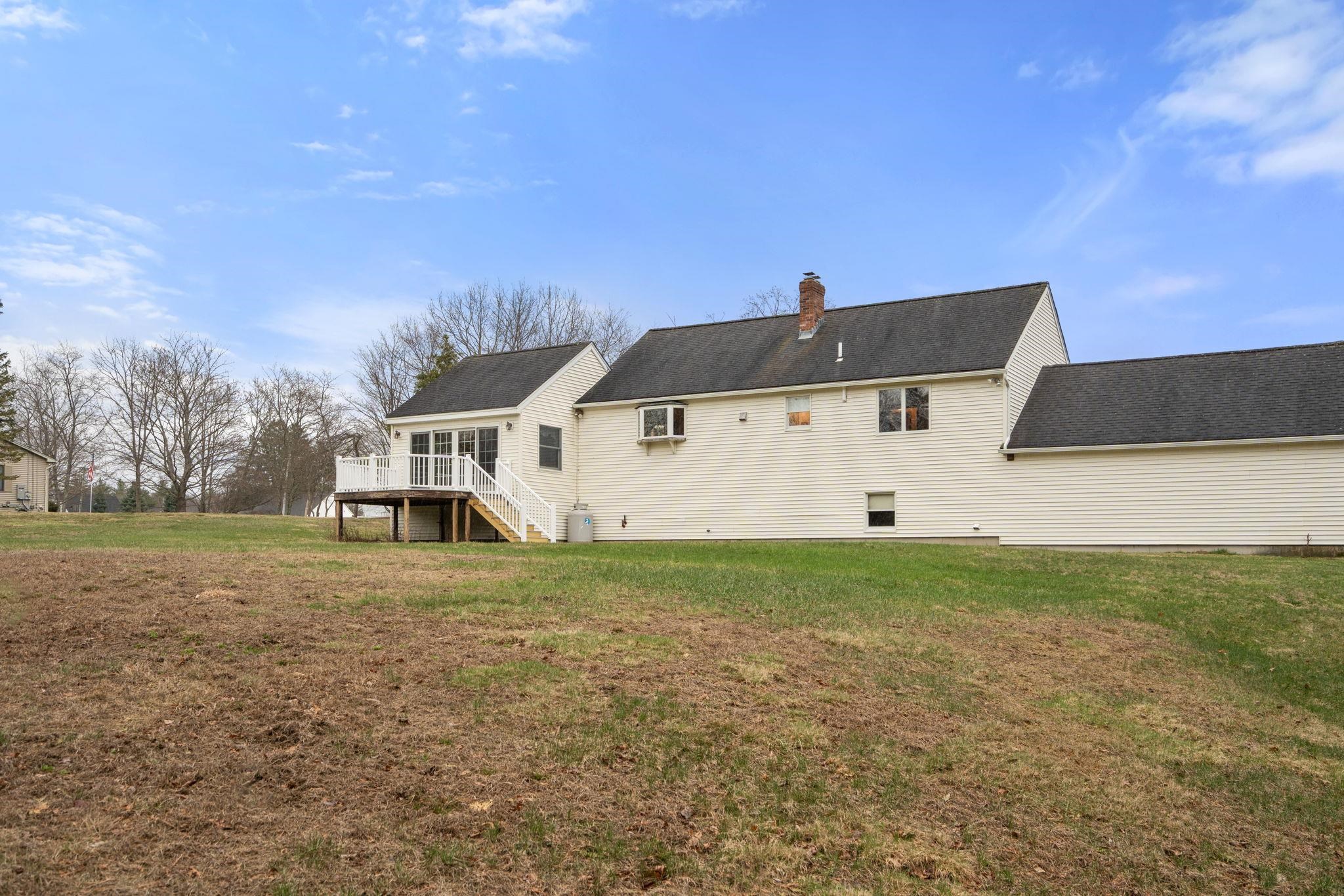 25 County Farm Road Dover, NH 03820 - Photo 5 of 41 Gallery Image 5