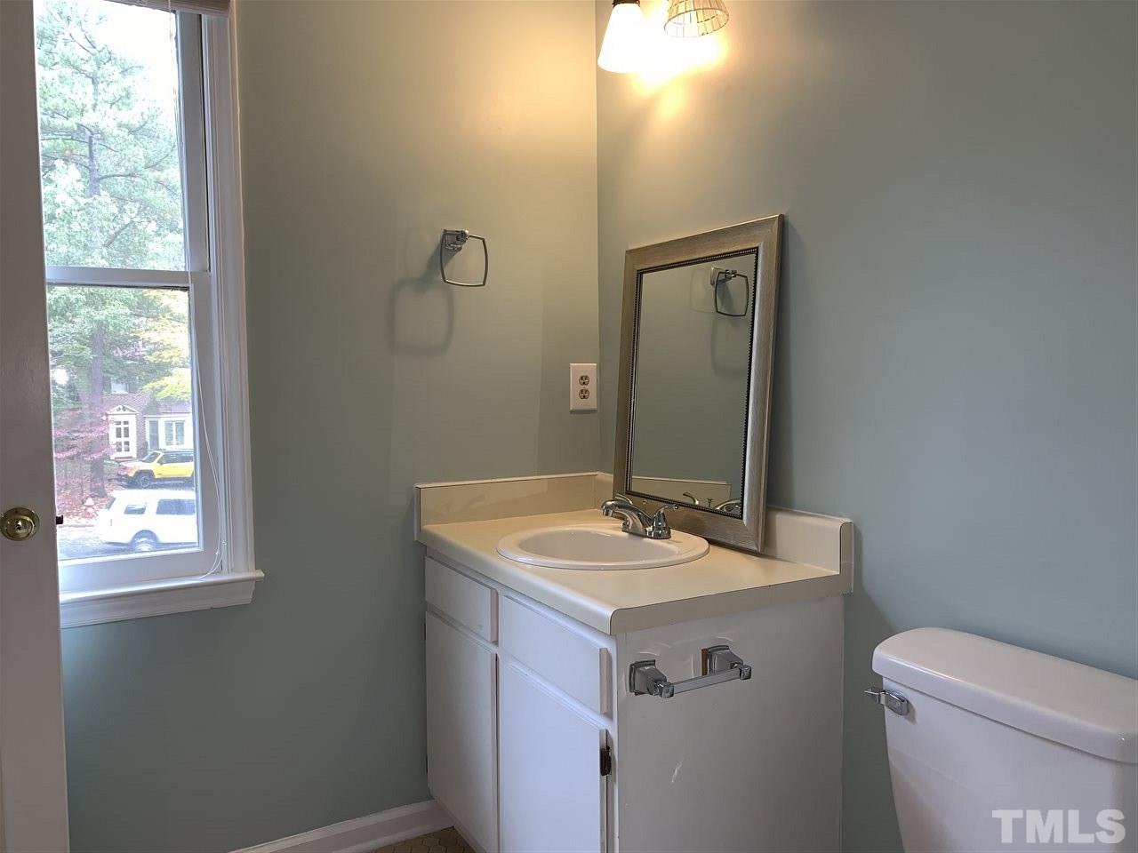 5506 Hamstead Crossing Raleigh, NC 27612 - Photo 15 of 24