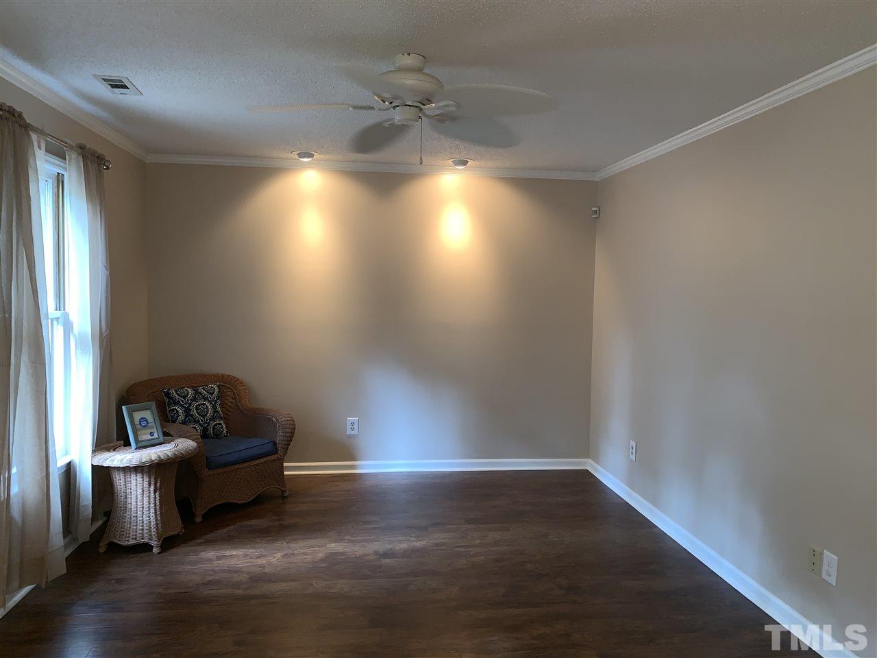 5506 Hamstead Crossing Raleigh, NC 27612 - Photo 8 of 24