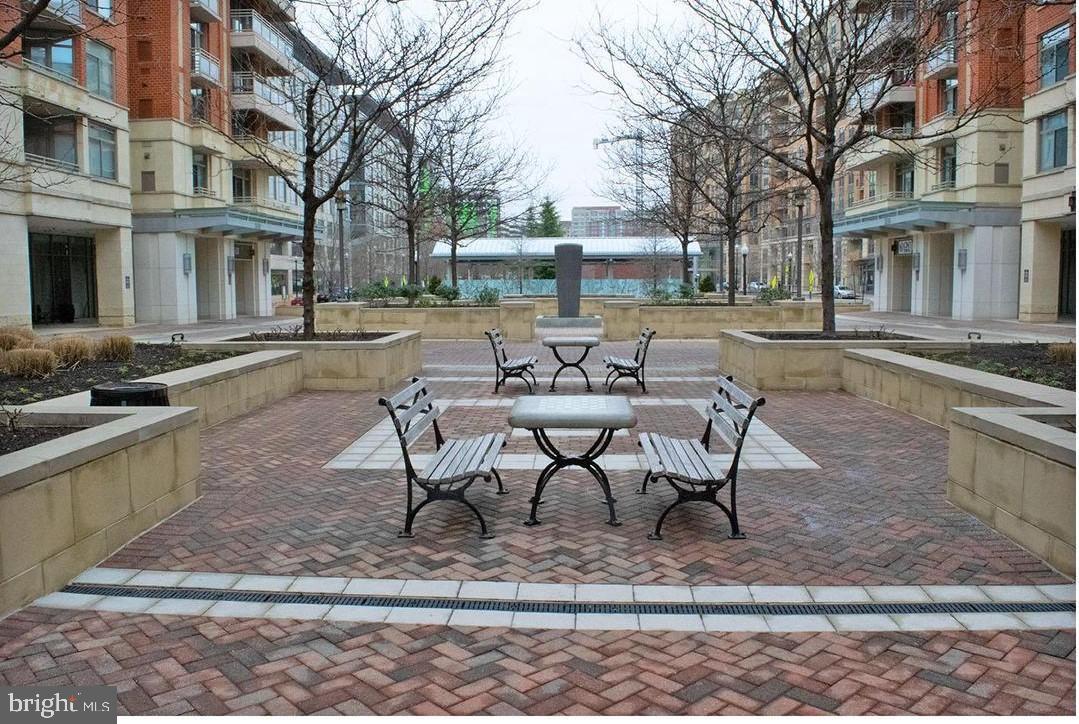 3650 South Glebe Road, Unit 361 Arlington, VA 22202 - Photo 25 of 29 Gallery Image 25