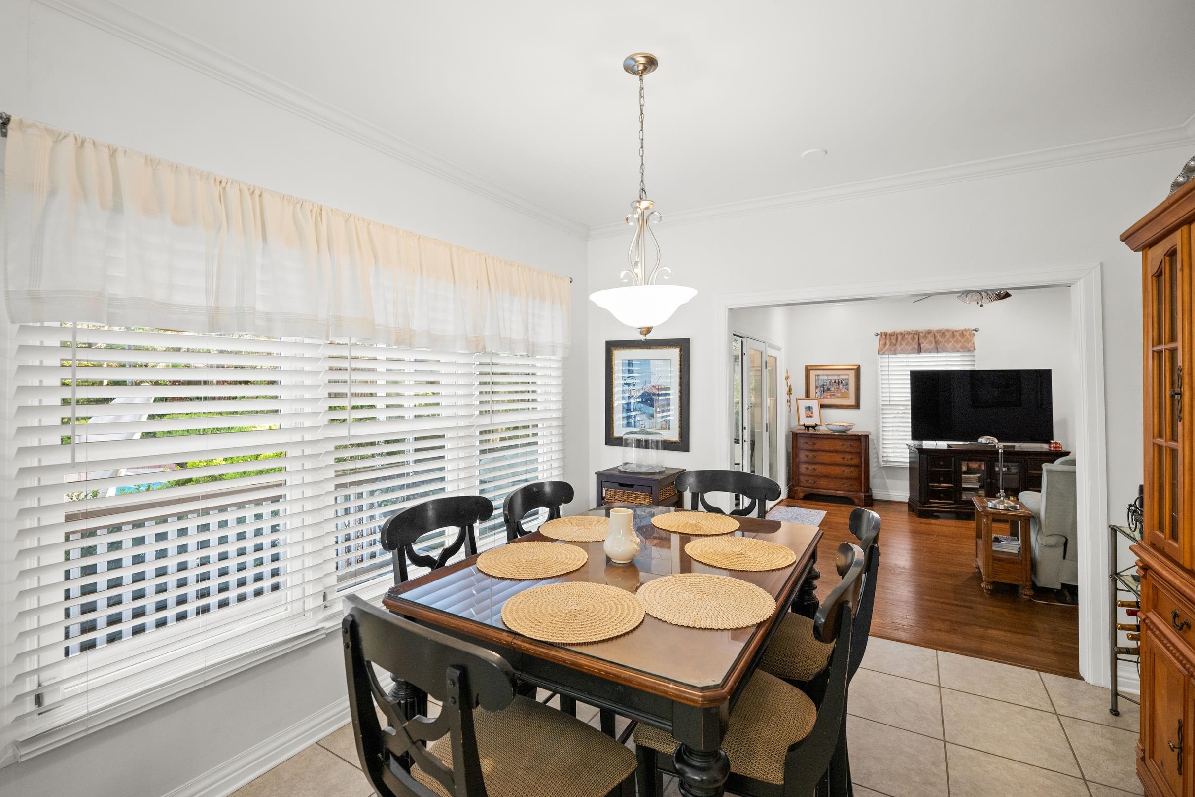 510 Oak Ridge Court West Daphne, AL 36526 - Photo 15 of 50 Dining Area