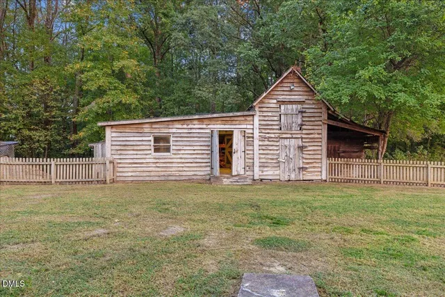 $864,500 | 6108 Hope Farm Lane, Wake Forest, NC 27587