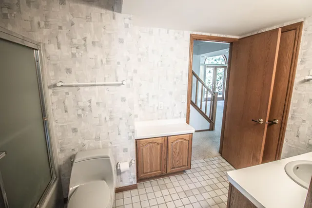 $499,900 | 2415 Walnut Grove Court, Unit B, Brookfield, WI 53005