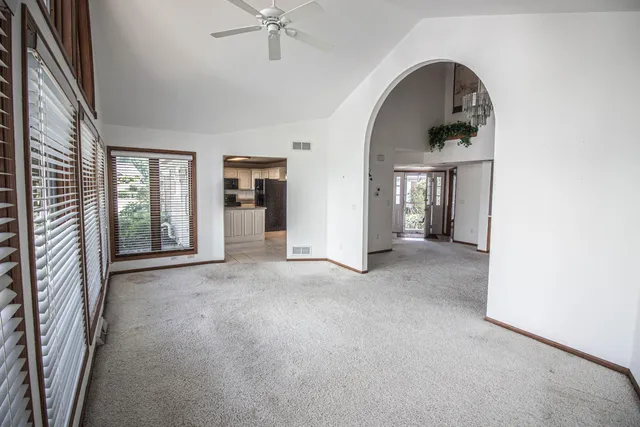 $499,900 | 2415 Walnut Grove Court, Unit B, Brookfield, WI 53005