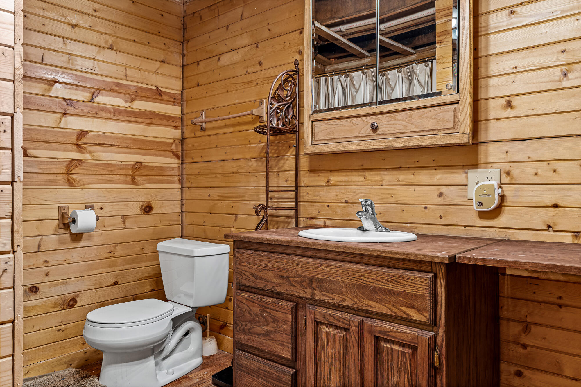 S3927 A County Road Viroqua, WI 54665 - Photo 16 of 32 LL bathroom