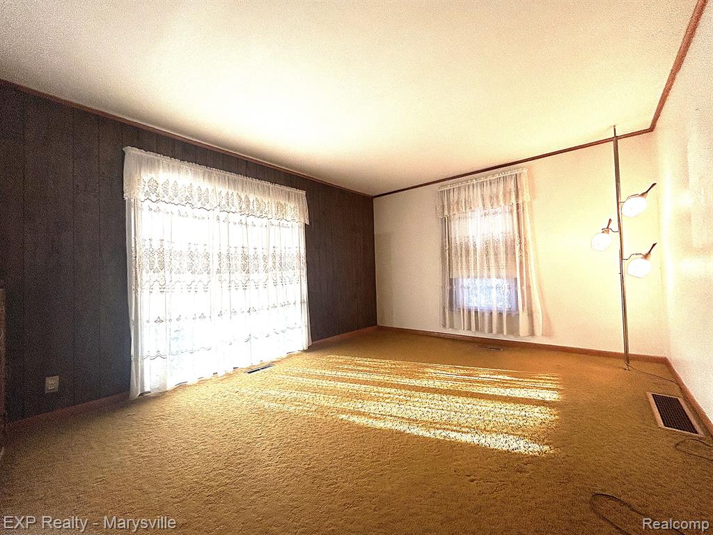 7070 Carson Road Yale, MI 48097 - Photo 13 of 19