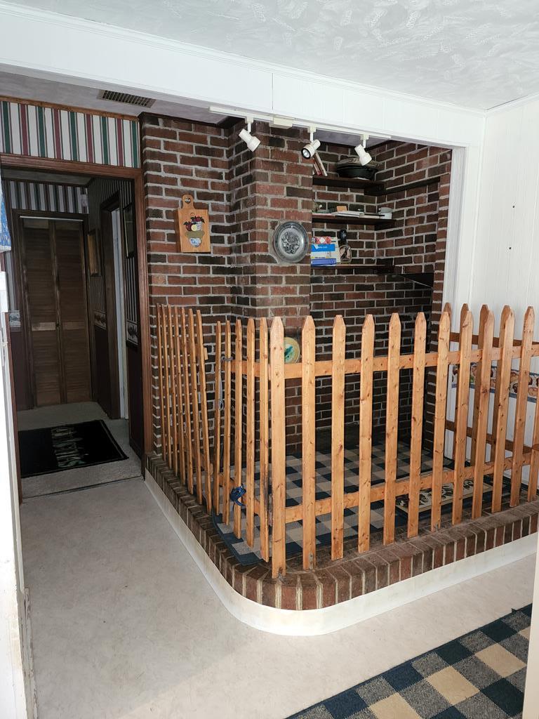 1980 Edmonds Road Galax, VA 24333 - Photo 18 of 66 Gallery Image 18