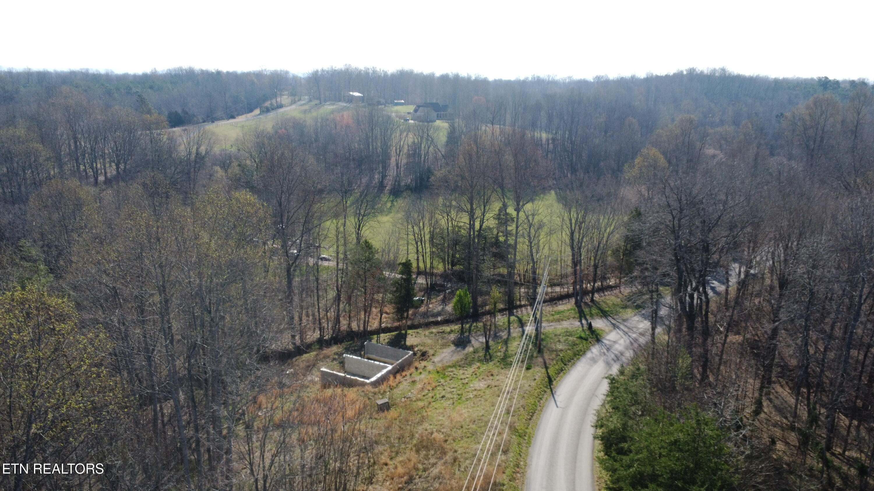 174 Turkey Town Road Hilham, TN 38568 - Photo 18 of 20 DJI_0152