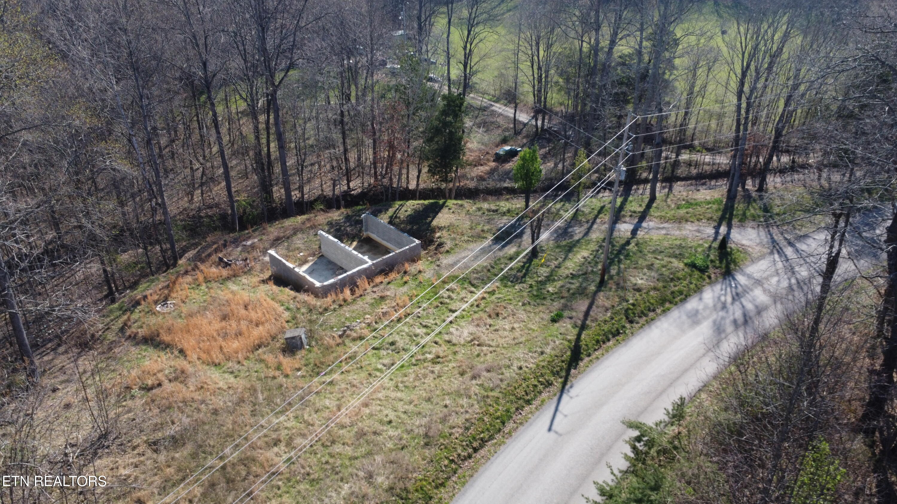 174 Turkey Town Road Hilham, TN 38568 - Photo 19 of 20 DJI_0153