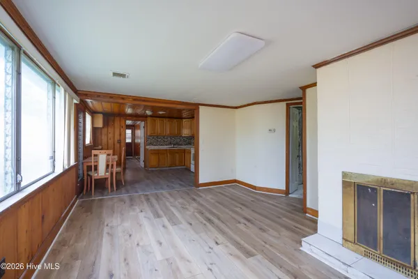 $199,900 | 321 North Church Avenue, Garland, NC 28441