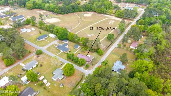 $199,900 | 321 North Church Avenue, Garland, NC 28441