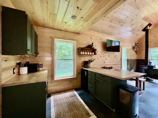 $149,000 | 516 Wart Road, Boylston, NY 13083