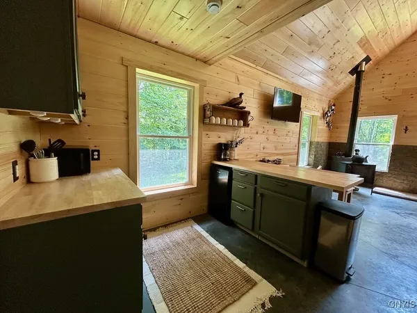 $149,000 | 516 Wart Road, Boylston, NY 13083