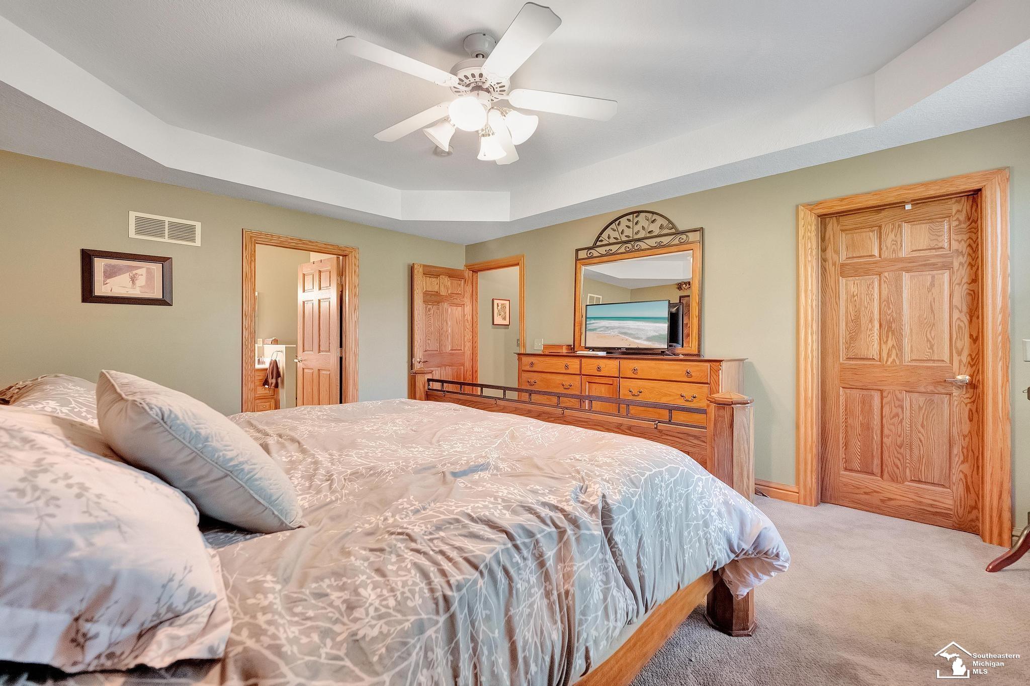 4119 Brest Road Newport, MI 48166 - Photo 28 of 76 50143307-ef1cbdcc-4d60-4d0d-b7aa-c6aad8e5fe32.JPG
