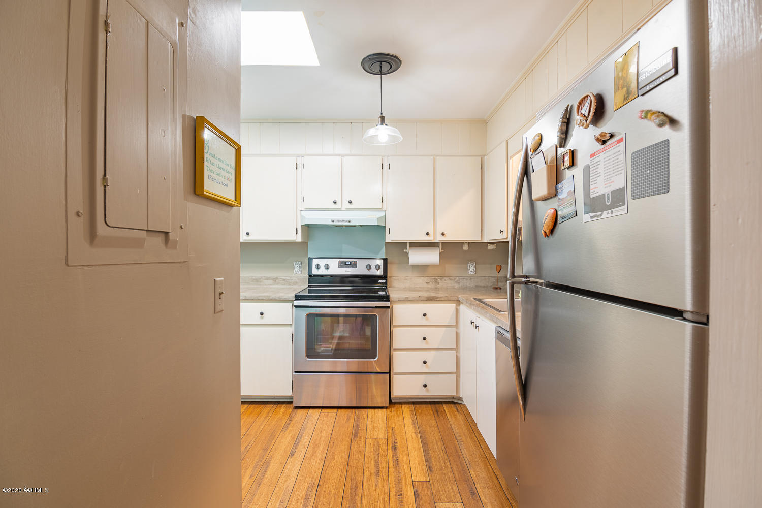 33 B Colony Gardens Road Beaufort, SC 29907 - Photo 11 of 42 5 Kitchen